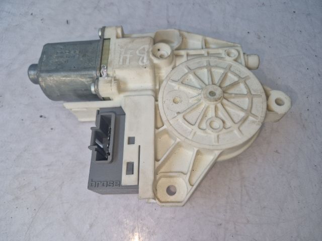 bontott PEUGEOT 407 Bal hátsó Ablakemelő Motor