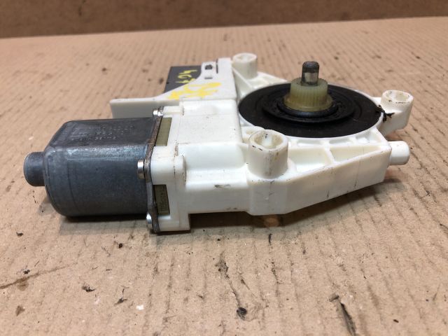 bontott PEUGEOT 407 Bal hátsó Ablakemelő Motor