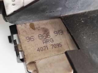 bontott PEUGEOT 407 Bal hátsó Ajtózár