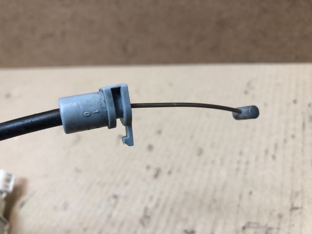 bontott PEUGEOT 407 Bal hátsó Ajtózár