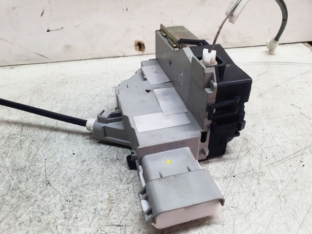 bontott PEUGEOT 407 Bal hátsó Ajtózár