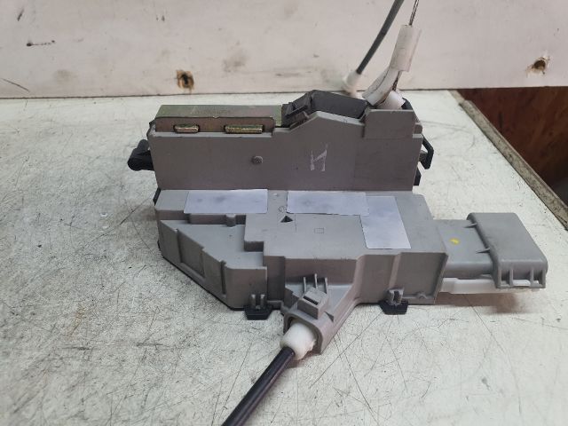 bontott PEUGEOT 407 Bal hátsó Ajtózár