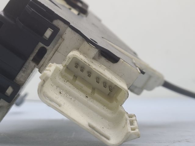 bontott PEUGEOT 407 Bal hátsó Ajtózár