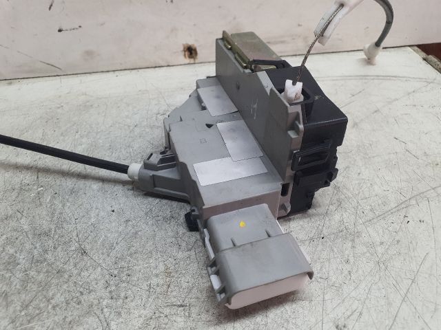 bontott PEUGEOT 407 Bal hátsó Ajtózár