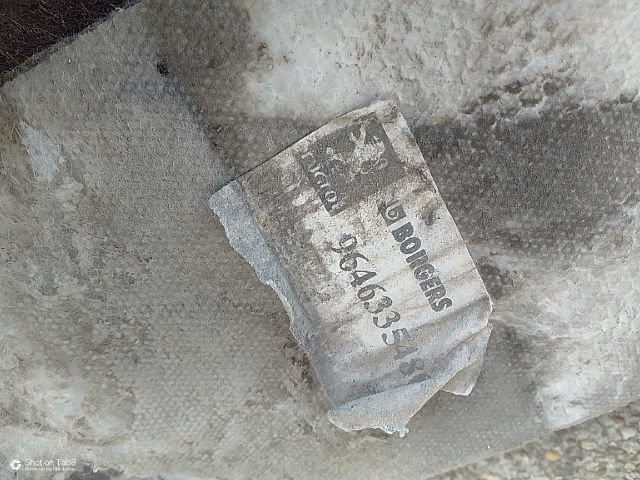 bontott PEUGEOT 407 Bal hátsó Dobbetét (Kerékjárati, Műanyag)