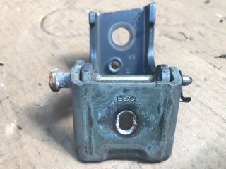 bontott PEUGEOT 407 Bal hátsó Felső Zsanér