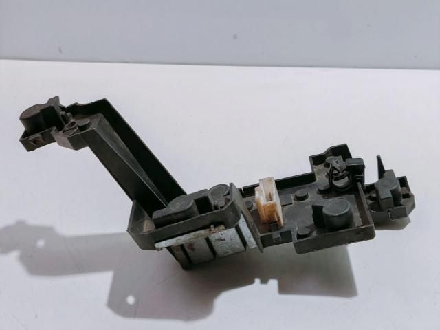 bontott PEUGEOT 407 Bal Hátsó Lámpa Foglalat