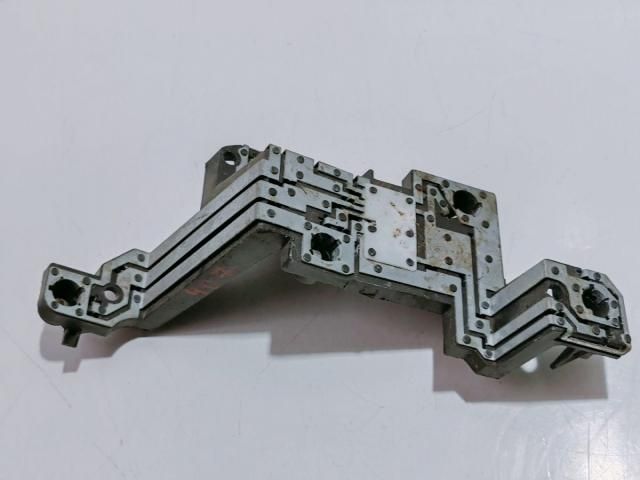 bontott PEUGEOT 407 Bal Hátsó Lámpa Foglalat