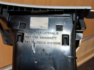 bontott PEUGEOT 407 Bal Szellőző