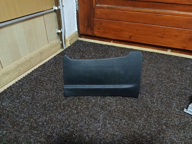 bontott PEUGEOT 407 Bal Térdlégzsák