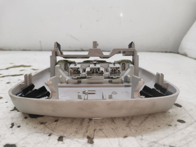 bontott PEUGEOT 407 Beltér Világítás Első