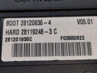 bontott PEUGEOT 407 Biztosítéktábla Utastér