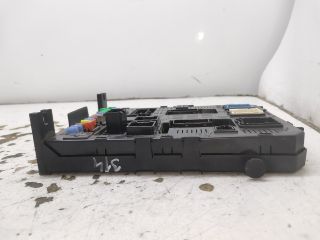 bontott PEUGEOT 407 Biztosítéktábla Utastér