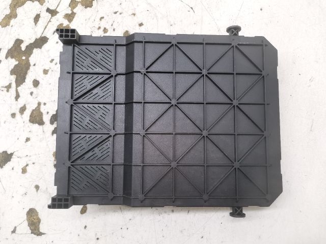 bontott PEUGEOT 407 Biztosítéktábla Utastér