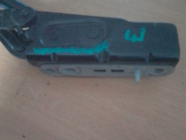 bontott PEUGEOT 407 Csomagtérajtó Jobb Zsanér