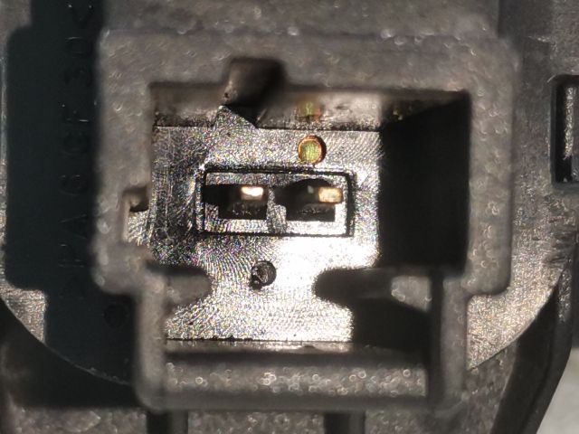 bontott PEUGEOT 407 Csomagtérajtó Kapcsoló