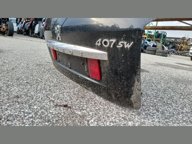 bontott PEUGEOT 407 Csomagtérajtó (Részeivel)