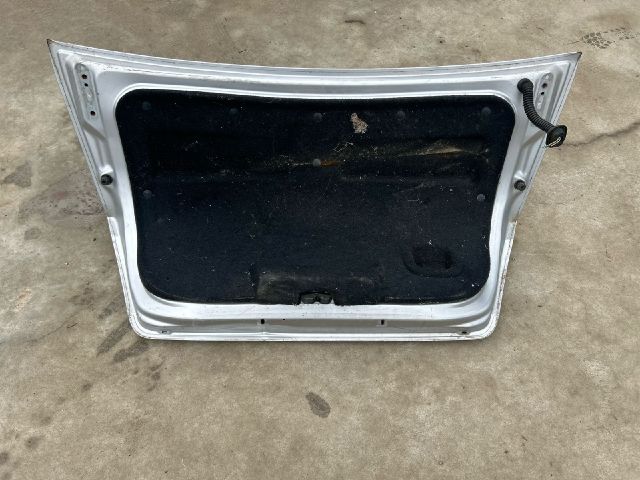 bontott PEUGEOT 407 Csomagtérajtó (Üres lemez)