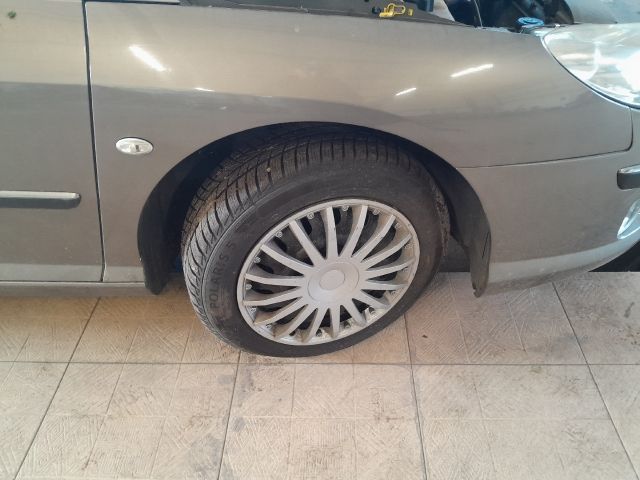 bontott PEUGEOT 407 Csomagtérajtó (Üres lemez)