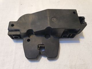 bontott PEUGEOT 407 Csomagtérajtó Zárszerkezet