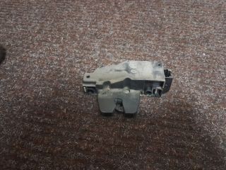 bontott PEUGEOT 407 Csomagtérajtó Zárszerkezet