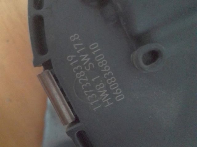 bontott PEUGEOT 407 Első Ablaktörlő Motor