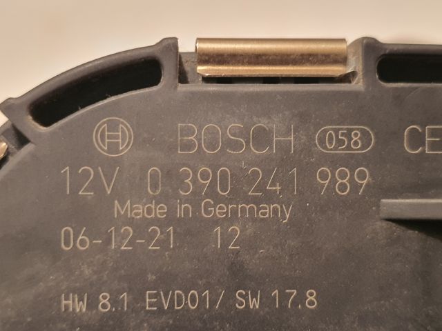 bontott PEUGEOT 407 Első Ablaktörlő Szerkezet Motorral