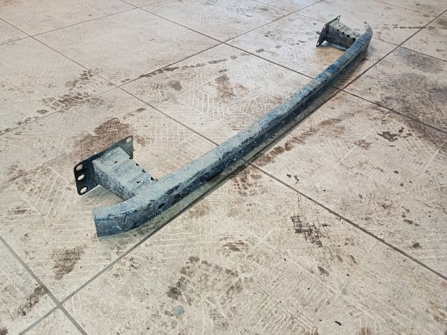 bontott PEUGEOT 407 Első Lökhárító Merevítő (Fém)