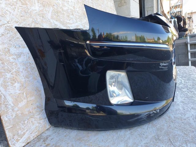 bontott PEUGEOT 407 Első Lökhárító (Részeivel)