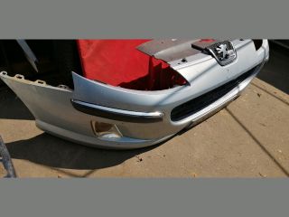 bontott PEUGEOT 407 Első Lökhárító (Részeivel)