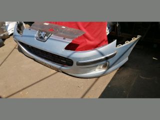 bontott PEUGEOT 407 Első Lökhárító (Részeivel)
