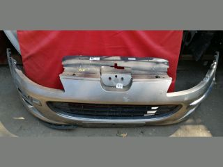 bontott PEUGEOT 407 Első Lökhárító (Részeivel)