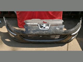 bontott PEUGEOT 407 Első Lökhárító (Részeivel)