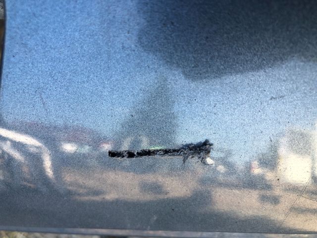 bontott PEUGEOT 407 Első Lökhárító (Részeivel)