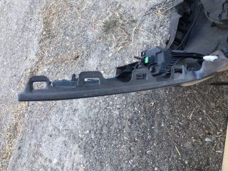 bontott PEUGEOT 407 Első Lökhárító (Részeivel)