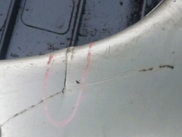 bontott PEUGEOT 407 Első Lökhárító (Részeivel)