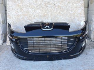 bontott PEUGEOT 407 Első Lökhárító (Részeivel)