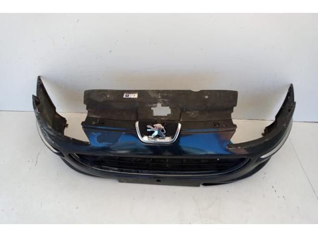 bontott PEUGEOT 407 Első Lökhárító (Üresen)