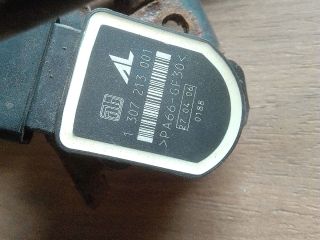 bontott PEUGEOT 407 Első Xenon Szintszabályzó Jeladó