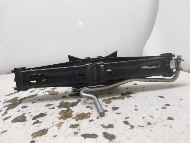 bontott PEUGEOT 407 Emelő