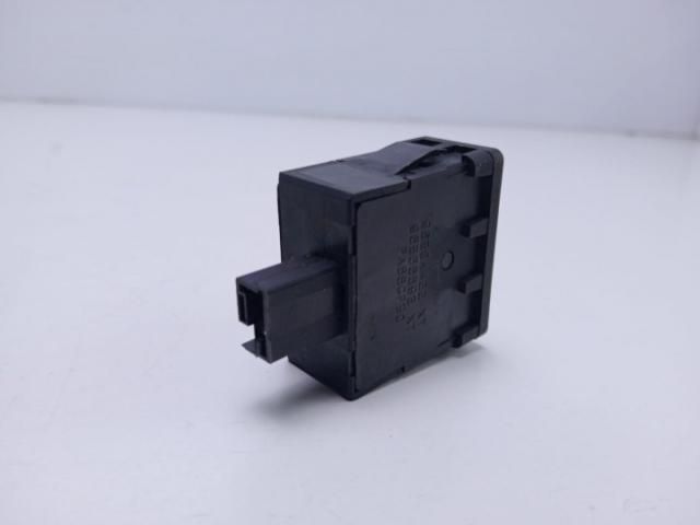 bontott PEUGEOT 407 Fényszórómagasság Állító Kapcsoló