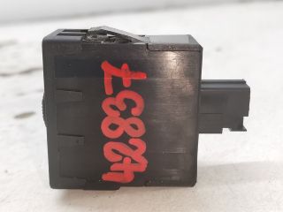 bontott PEUGEOT 407 Fényszórómagasság Állító Kapcsoló