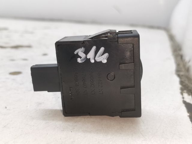 bontott PEUGEOT 407 Fényszórómagasság Állító Kapcsoló