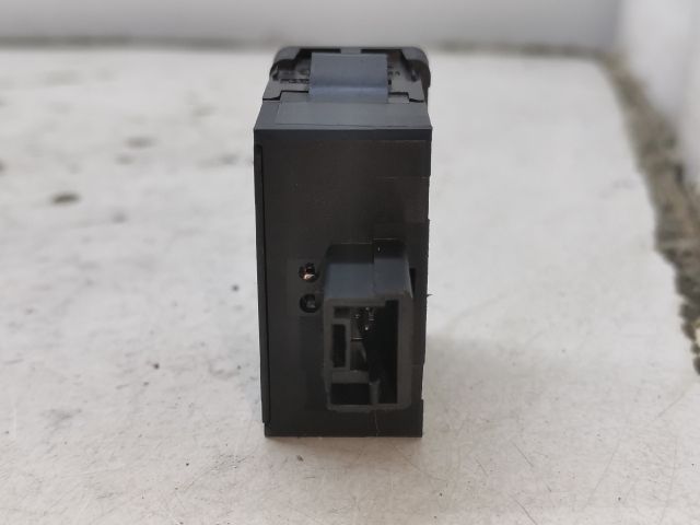 bontott PEUGEOT 407 Fényszórómagasság Állító Kapcsoló