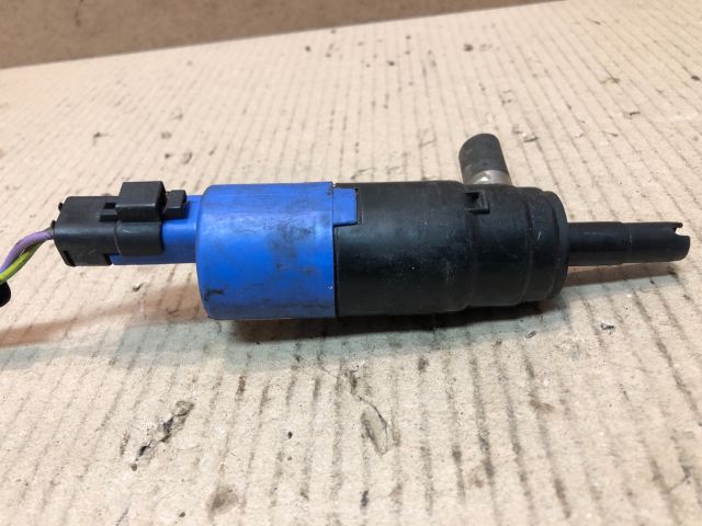 bontott PEUGEOT 407 Fényszórómosó Szivattyú