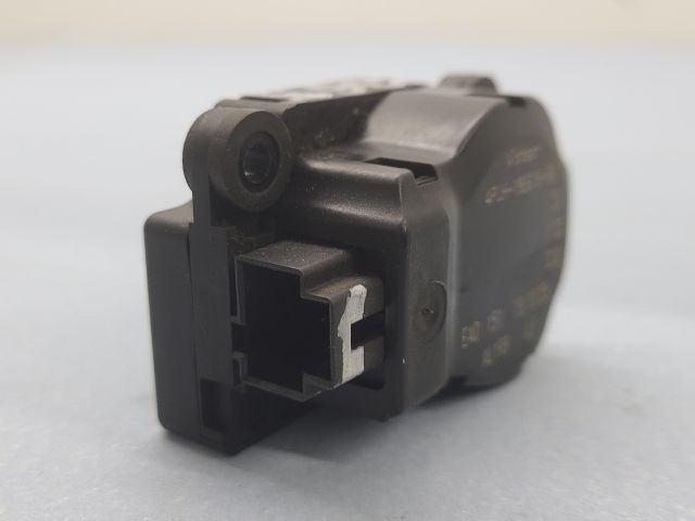 bontott PEUGEOT 407 Fűtés Állító Motor