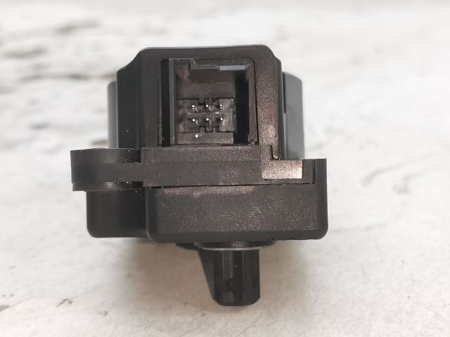 bontott PEUGEOT 407 Fűtés Állító Motor