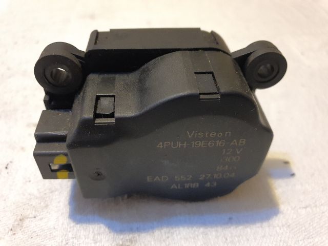 bontott PEUGEOT 407 Fűtés Állító Motor