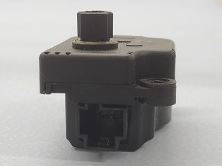 bontott PEUGEOT 407 Fűtés Állító Motor