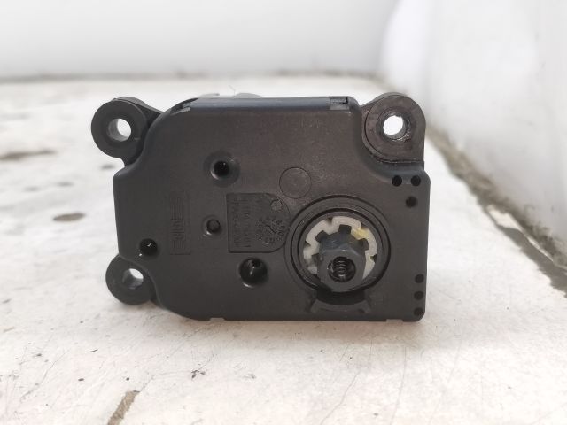 bontott PEUGEOT 407 Fűtés Állító Motor